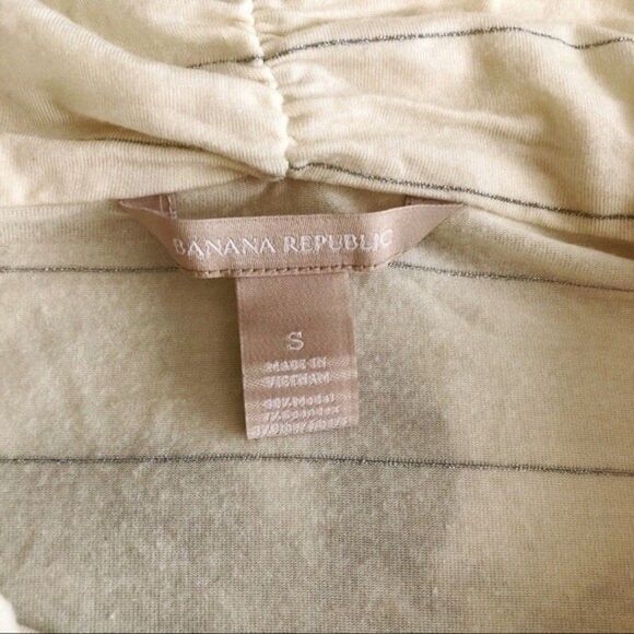 * Banana Republic Pullover Turtleneck - Picture 5 of 5